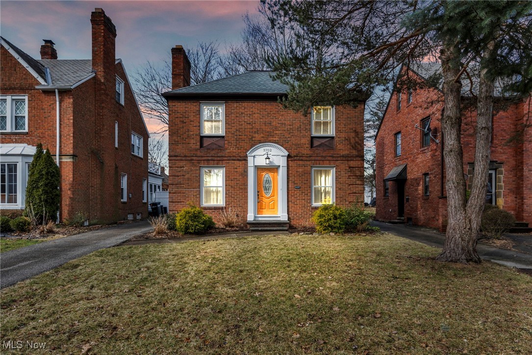 Exceptional & modern home offers 4 finished levels of elegant living
space, featuring 4 bedrooms, 1.5 baths, sunroom, & spacious 2-car
garage—all situated on a quiet, desirable street lined w/classic brick
homes. Much sought-after brick exterior, accented by attractive hip
roof w/brand-new dimensional shingle upgrade, adds charm & durability.
Enjoy energy efficiency and ease of use w/upgraded vinyl windows,
while the inviting backyard is enhanced by a serene three-season
sunroom—perfect for your evening book. Vinyl-sided garage, complete
w/updated door, provides both function & style. Step inside to
discover beautifully refinished hardwood floors that add warmth &
durability throughout. True foyer w/large coat closet welcomes you
into a comfortable, light-filled living room featuring a grand
stone-accent fireplace. Dramatic raised formal dining area boasts
custom vinyl plantation shutters, creating an inviting & sophisticated
space for entertaining. Heart of the home is a massive custom cherry
kitchen, complete with raised panel & corner glass-front cabinetry,
elegant glass tile backsplash, premium stainless steel
appliances—including a 5-burner gas range—and a sunlit dinette for
casual meals. A modern first-floor half bath adds convenience.
Upstairs, the second floor offers three comfortable & private
bedrooms, including cedar-lined closet. Spacious, remodeled full bath
features dual floating sinks and a luxurious jetted tub for
relaxation. Third floor provides a versatile fourth bedroom or studio
space, complete with an additional cedar-lined closet. Finished
basement is an entertainer’s dream, featuring a large rec room
w/second fireplace—perfect for movie nights or gatherings. A treadmill
and mounted TV are included! new H20 tank. Updated electrical &
plumbing. A truly special home at an incredible value!