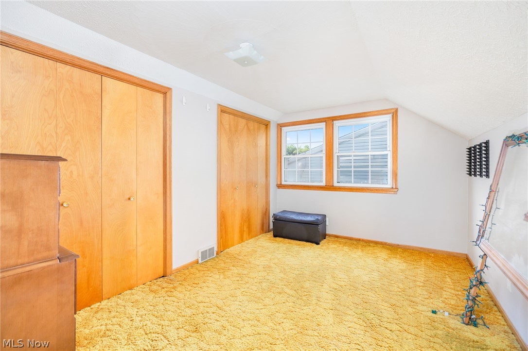 Kendale Knolls - Residential