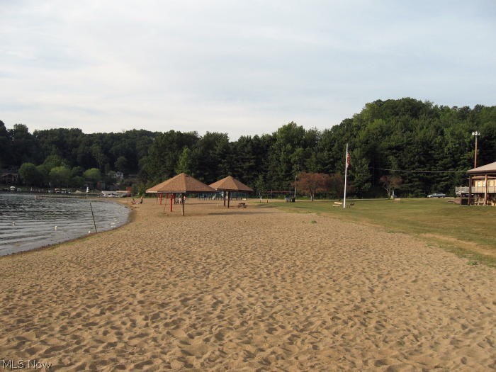 Lake Mohawk - Land