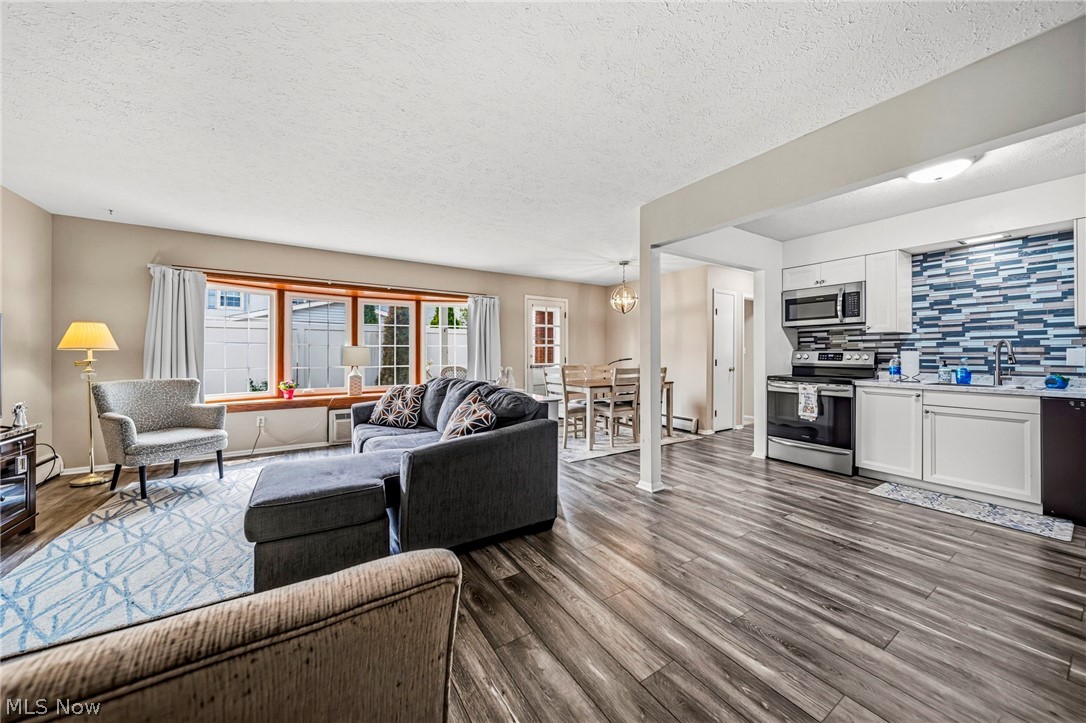 Meadowlawn Condo - Residential