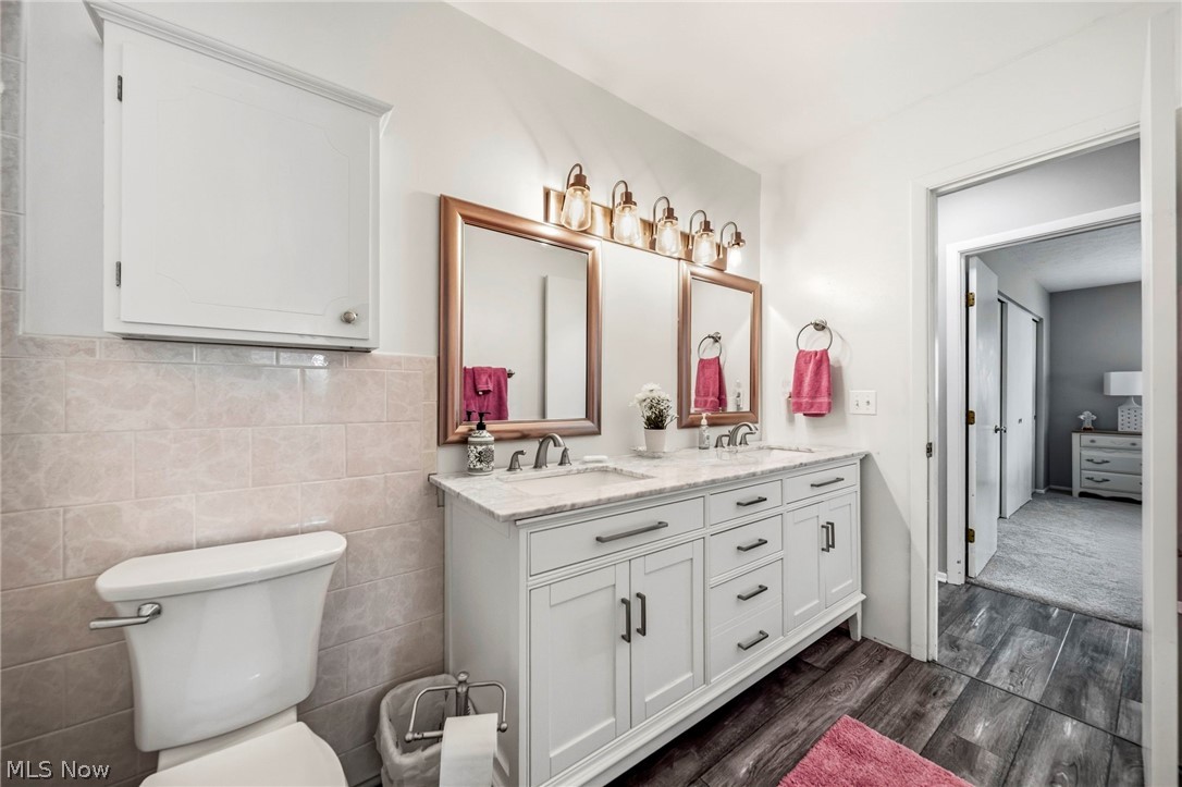 Meadowlawn Condo - Residential