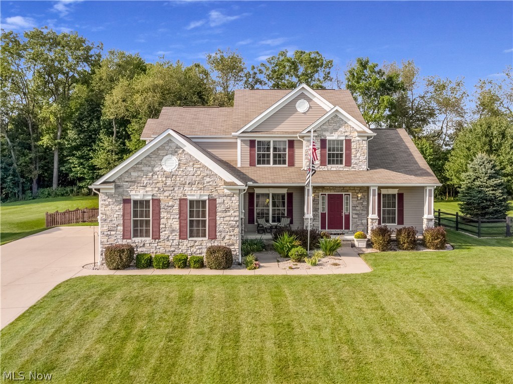 Welcome to this stunning custom built colonial located in desirable Quails Chase Allotment in Streestboro.  This home boasts 4 bedrooms and 4 full baths.  There is a a first floor master with a glamour bathroom and walk in closet.  When you enter the home there is a two story foyer which opens to the fireplaced great room with a wall of windows that overlooks the amazing backyard.  There is a fully applianced eat in kitchen with oak cabinetry and tons of cabinet and counter space in addition to stainless steel appliances.  This is a unique home that has 2 first floor bedrooms and the second level has the other 2 bedrooms, full bathroom, and a huge catwalk overlooking the great room.  Don't forget the finished lower level rec room and possible 5th bedroom and full bathroom.  The backyard has an inviting spacious patio and fully fenced yard.  All of this plus a 3 car side load garage.  This home has been lovingly maintained and is awaiting a new owner.  Call to schedule a showing today!!
