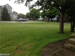 Corner vacant residential lot,  Mineral Rights are leased and will not transfer to new owner, verify with any building and/or zoning departments for building restrictions and ability and use.