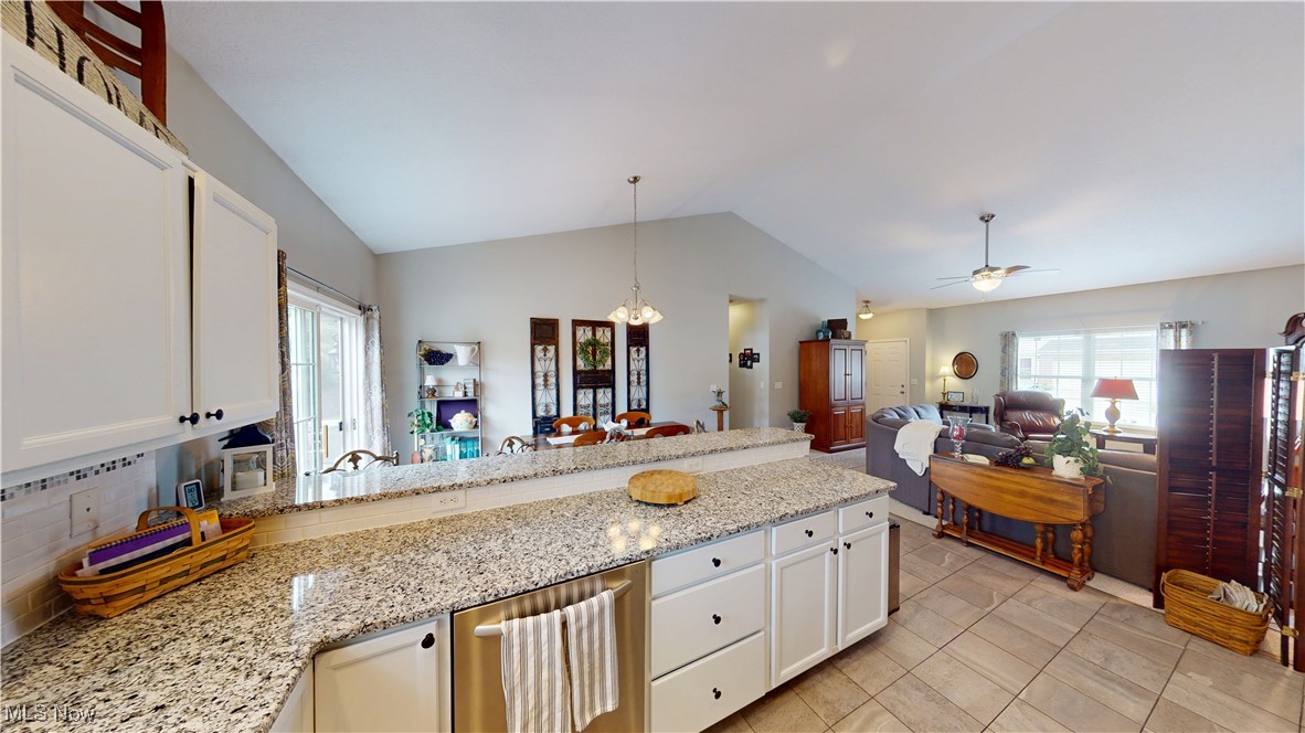 Overlook Condo/Pleasant Lakes - Residential