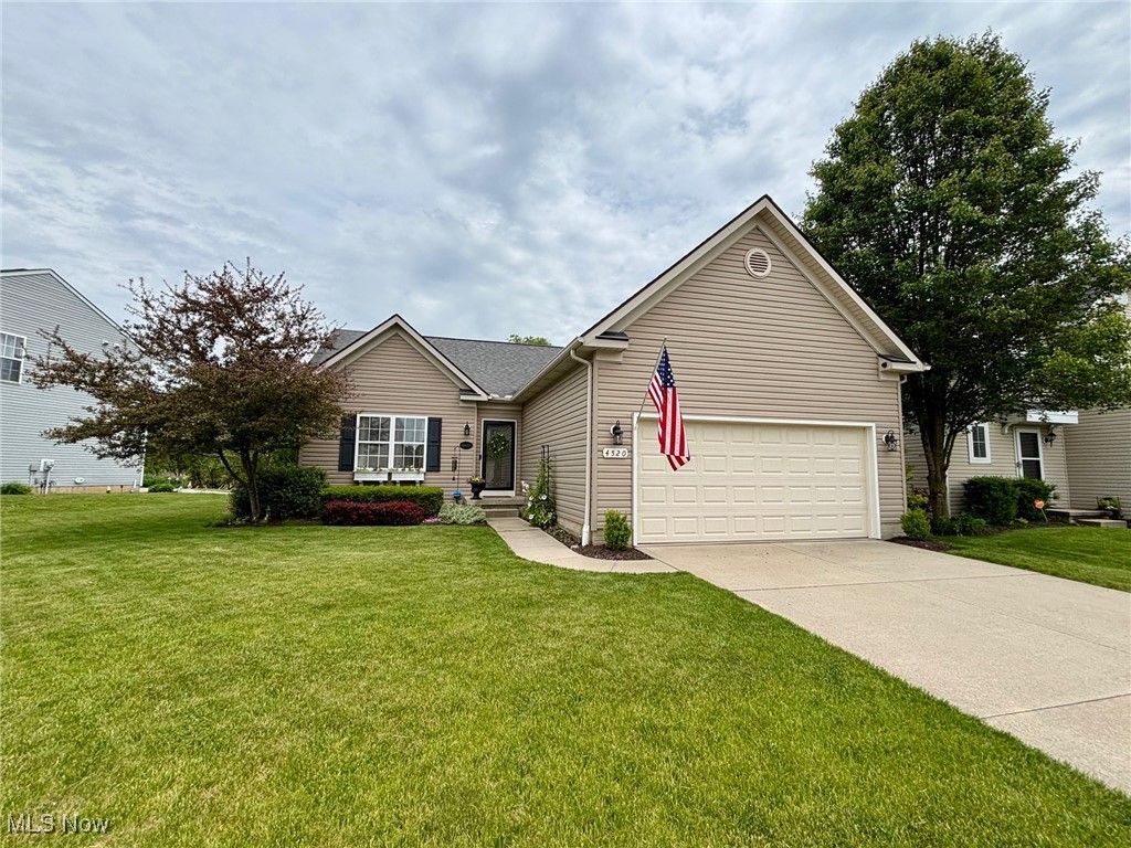 Overlook Condo/Pleasant Lakes - Residential