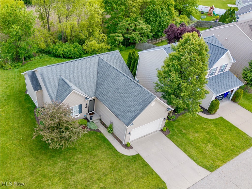 Overlook Condo/Pleasant Lakes - Residential