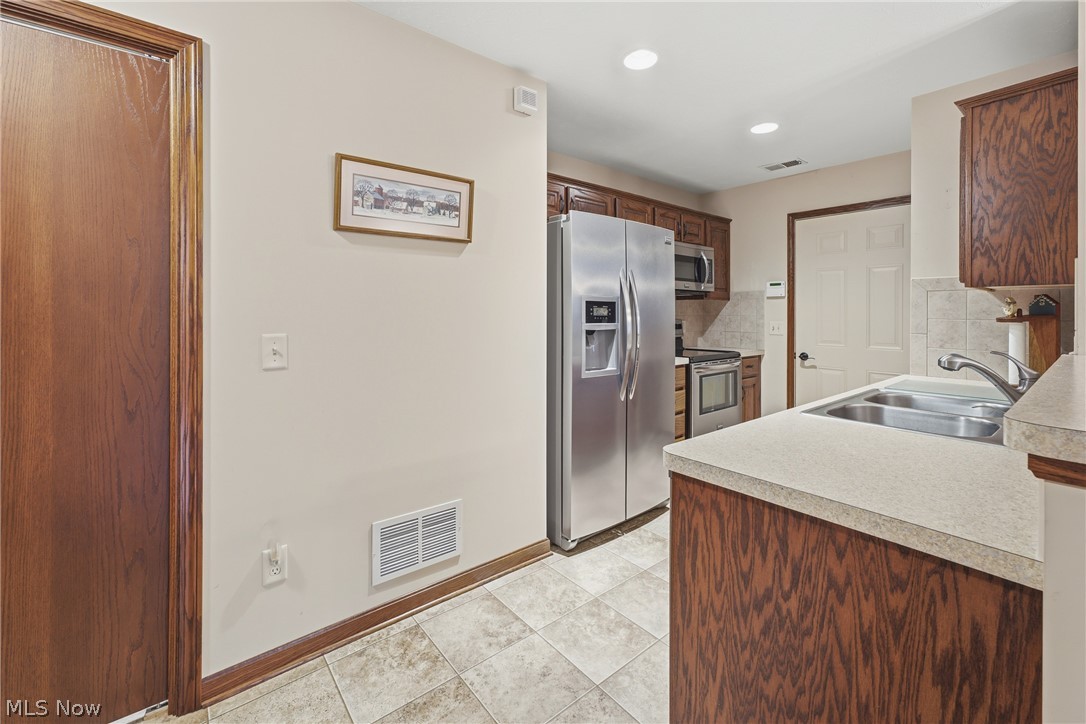 Heritage Blackberry Condo Ph 5 - Residential