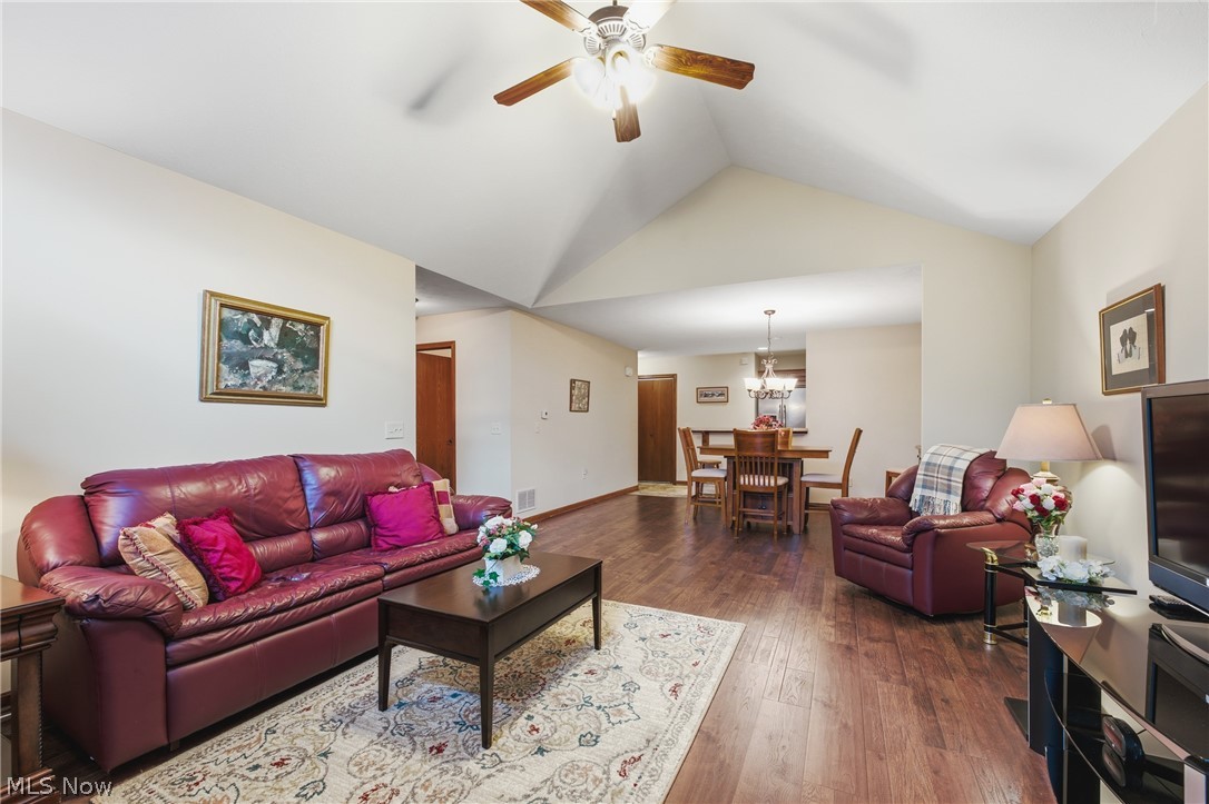 Heritage Blackberry Condo Ph 5 - Residential