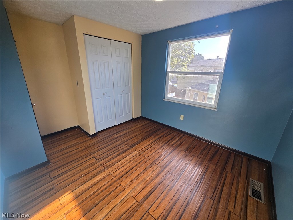 Kimberly Villas Condo - Residential