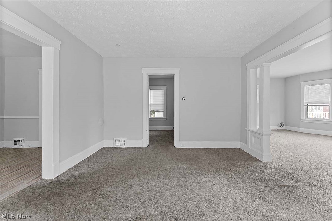 Myers & Schneiders - Residential Lease
