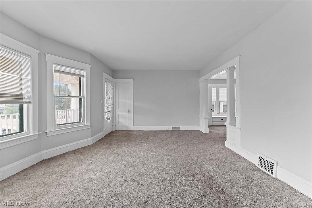 Myers & Schneiders - Residential Lease