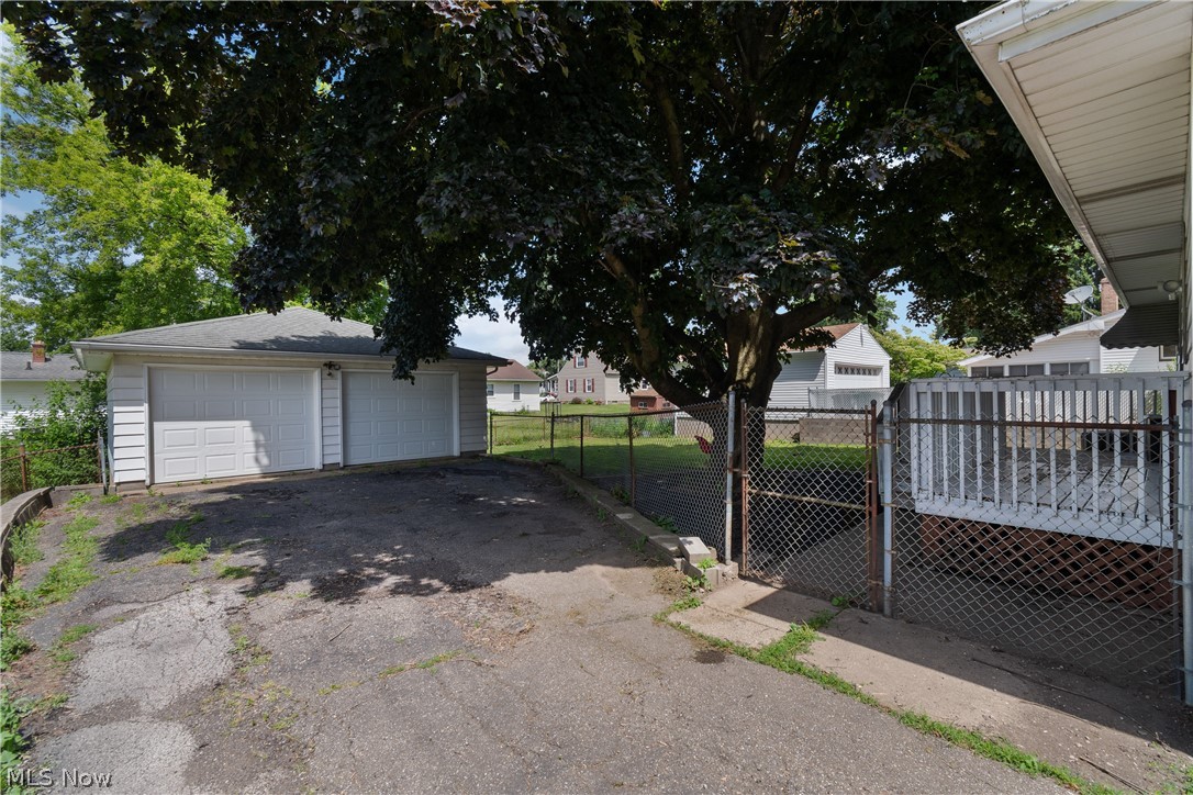 Springfield Center - Residential