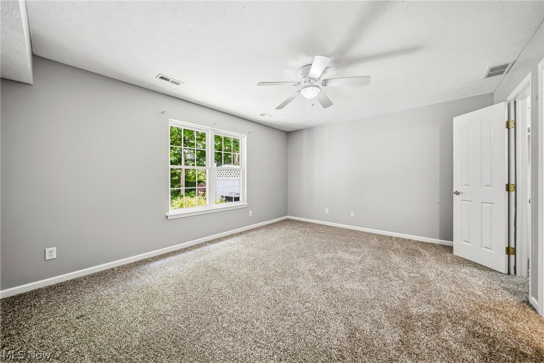 The Retreat At Rivers Edge Condo - Residential
