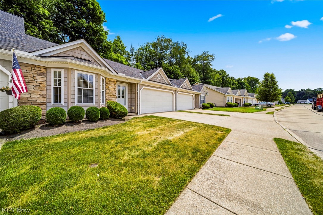 The Retreat At Rivers Edge Condo - Residential