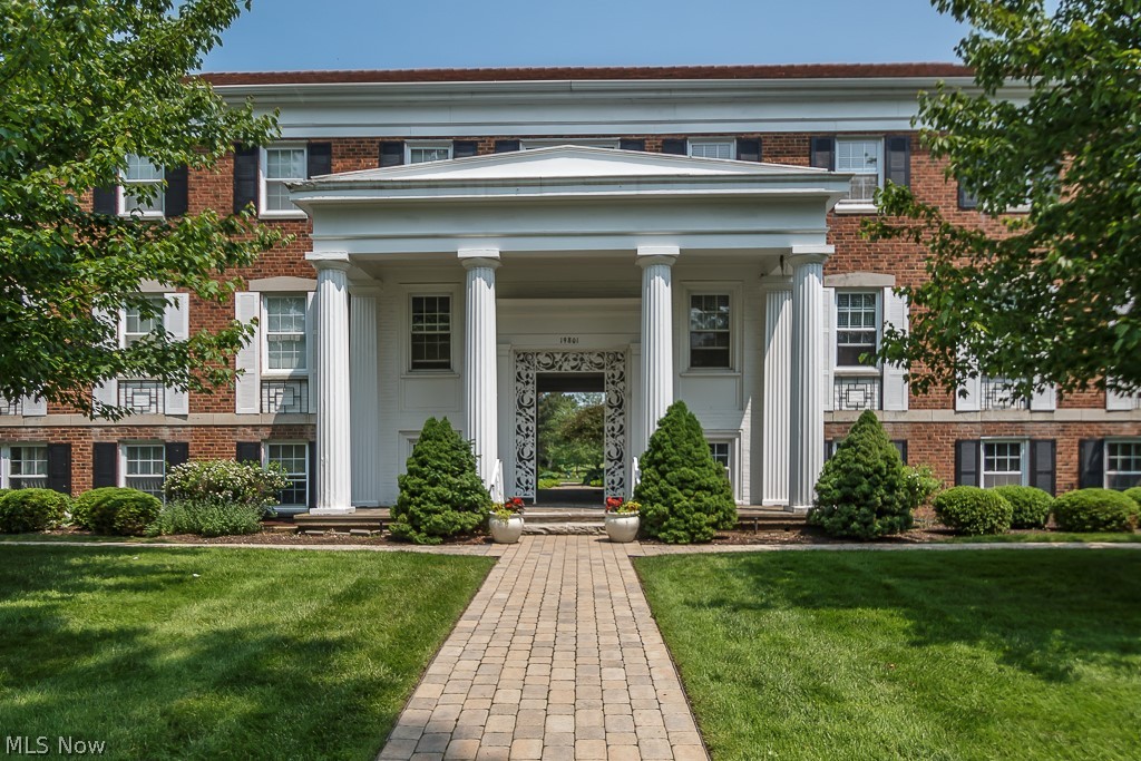 Shaker Villas - Residential