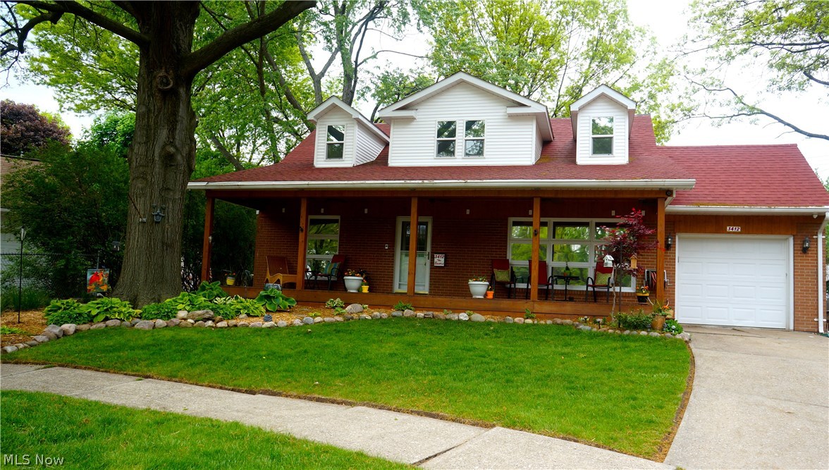 Cuyahoga Manor - Residential
