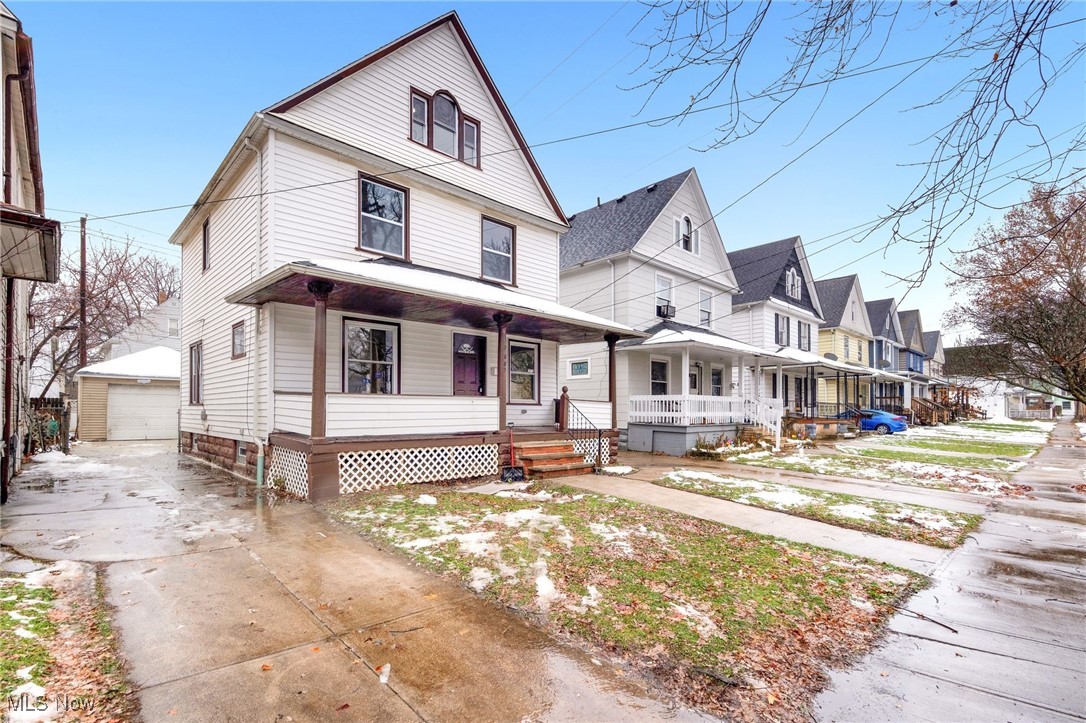 Curtis Ambler & Pixleys - Residential