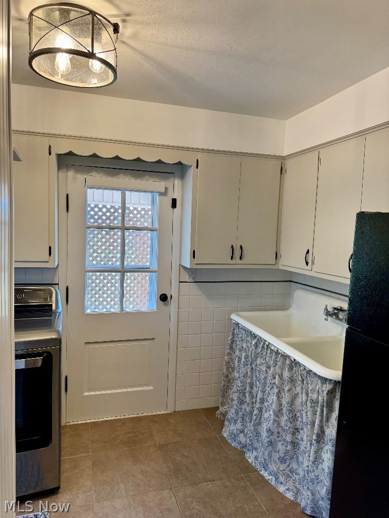 Vickroys Add - Residential