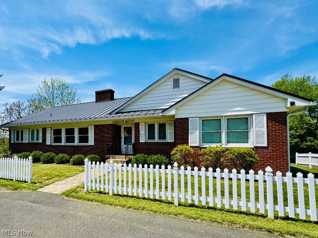 Vickroys Add - Residential