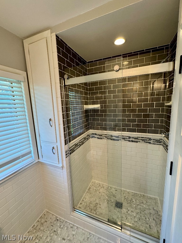 Vickroys Add - Residential