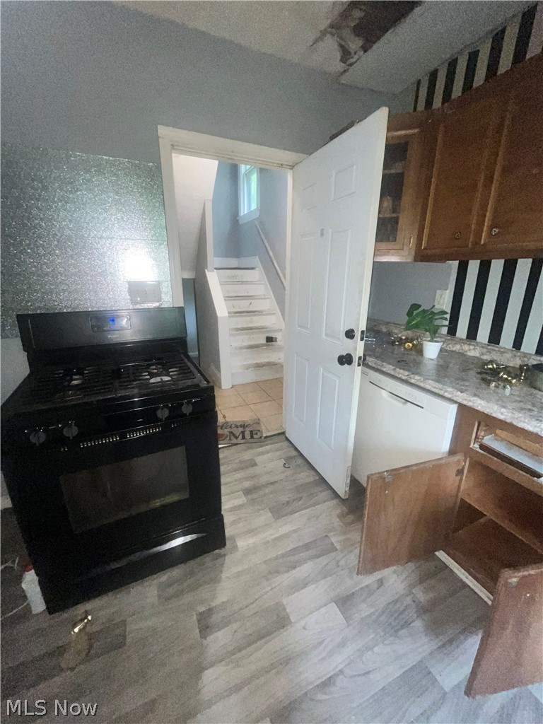 Wm M Southerns Stanley Heights Su - Residential Income