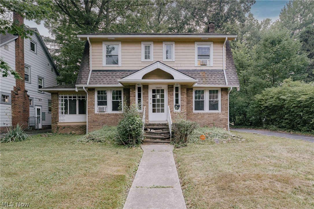 Crestwood - Residential