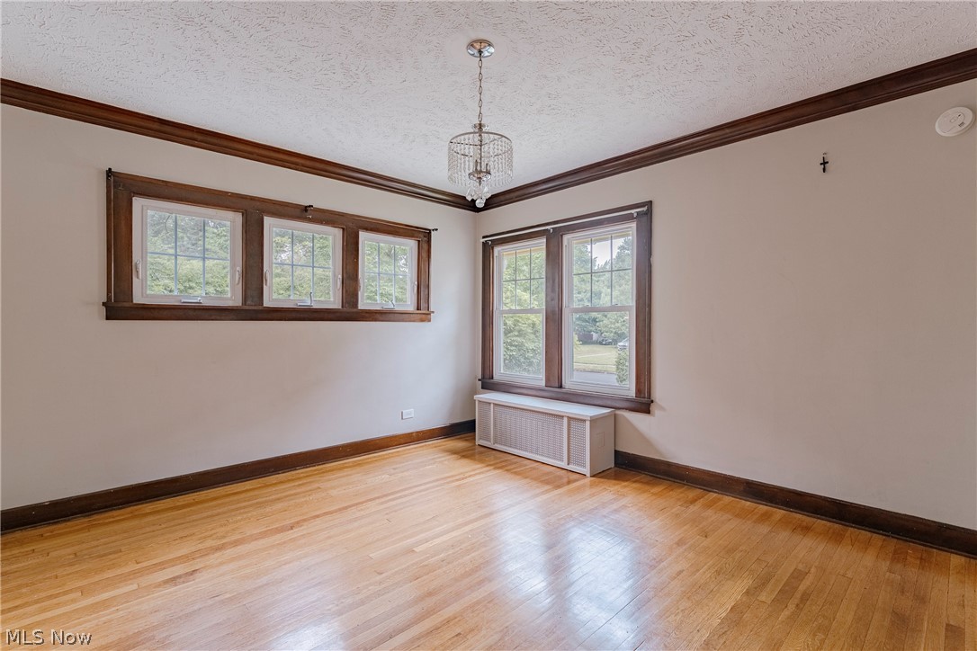Crestwood - Residential