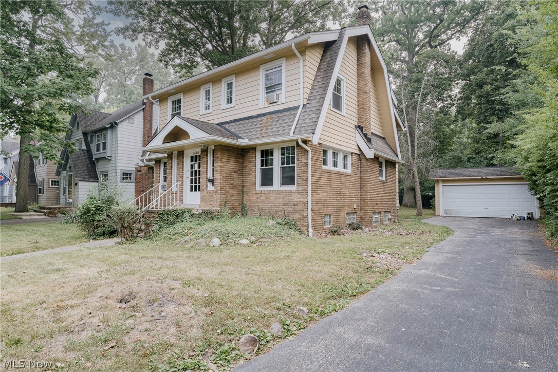 Crestwood - Residential