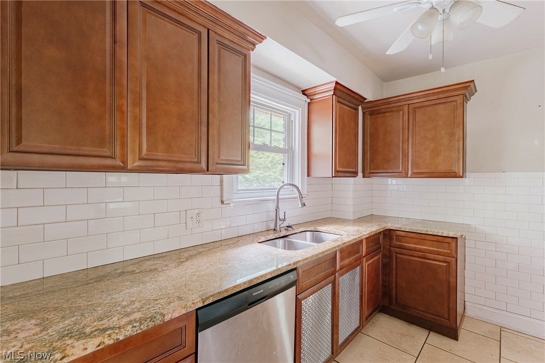 Crestwood - Residential