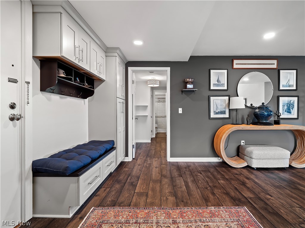 Westlake Condo - Residential