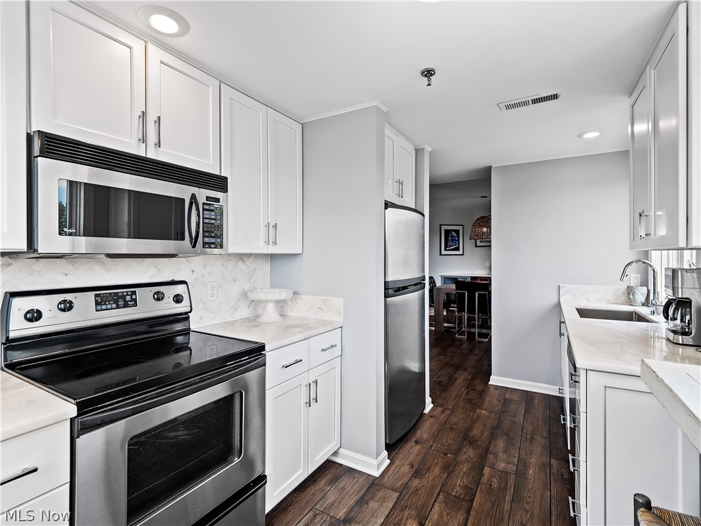 Westlake Condo - Residential