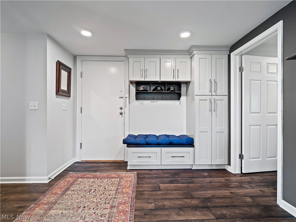 Westlake Condo - Residential