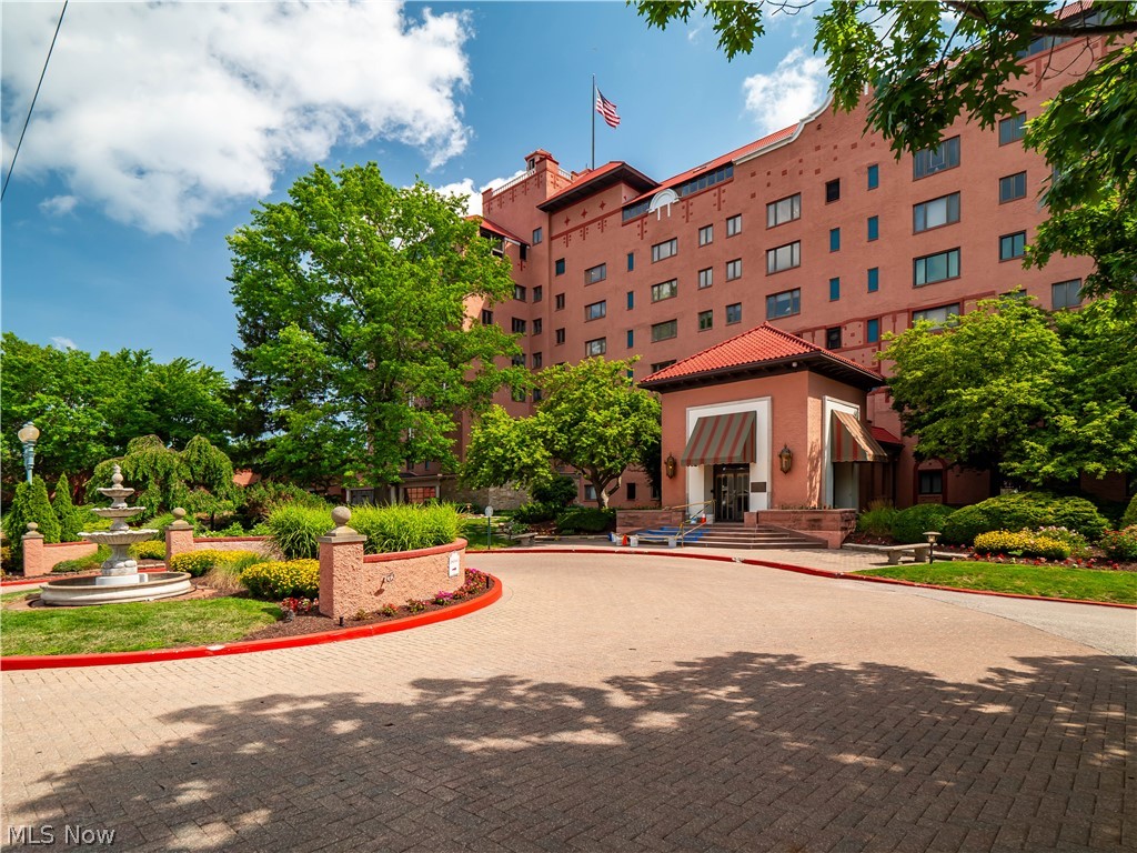 Westlake Condo - Residential