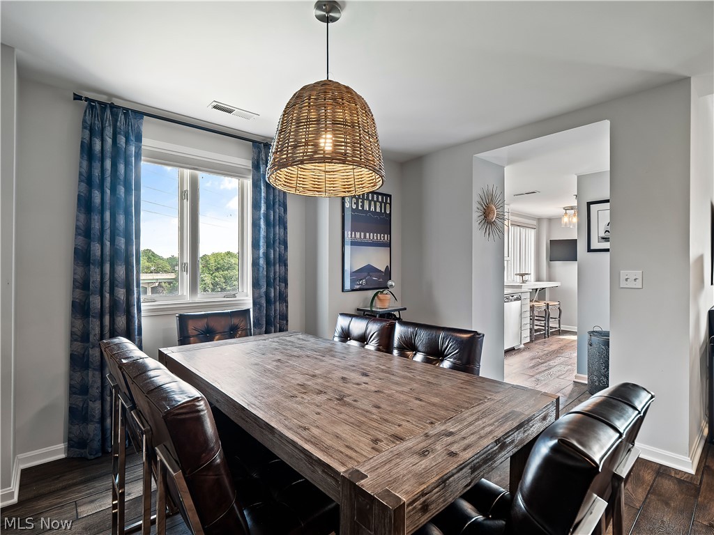 Westlake Condo - Residential