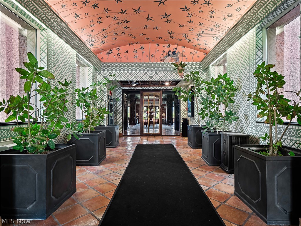 Westlake Condo - Residential