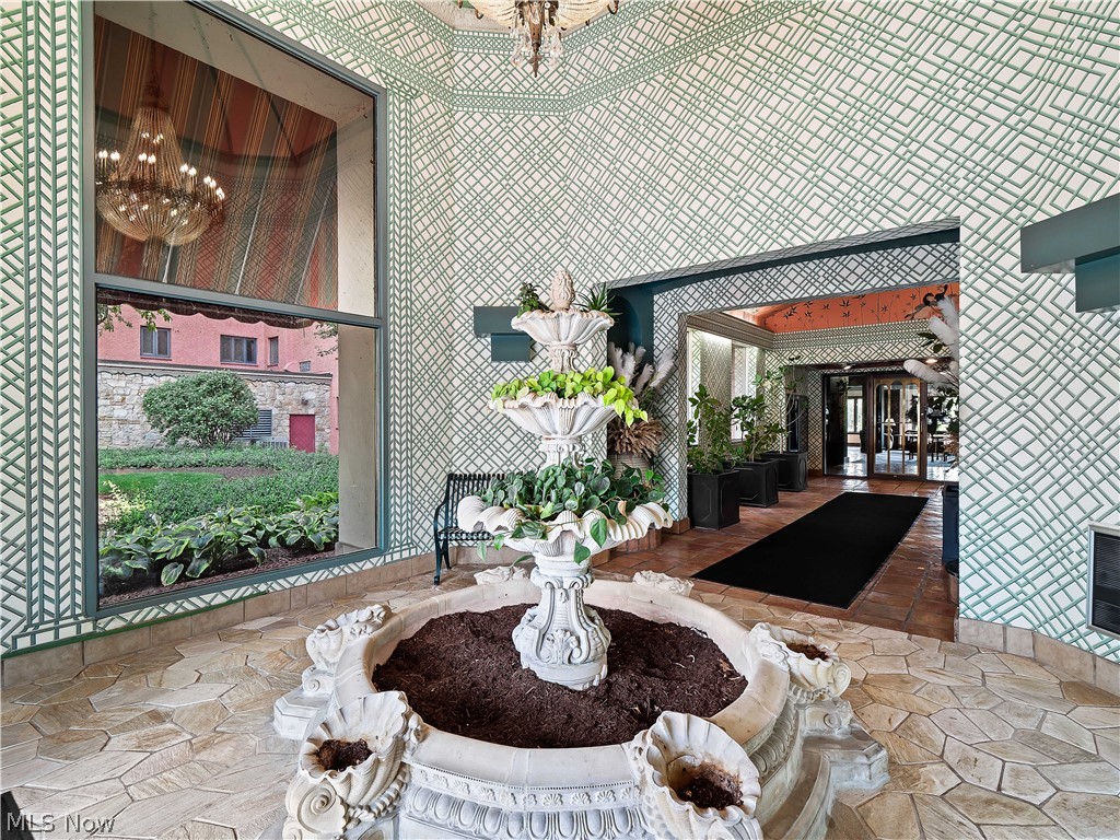 Westlake Condo - Residential