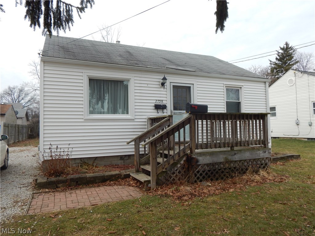 Step saving; energy efficient!  Charming Ranch style home featuring add on Master bedroom. Freshly painted interior, newer carpet and updated kitchen. 
Cozy home in the heart of Falls, near parks, schools and shopping. Front porch entrance to clean and cozy ranch home. Shed in rear yard. 
Full basement, Buy Today!