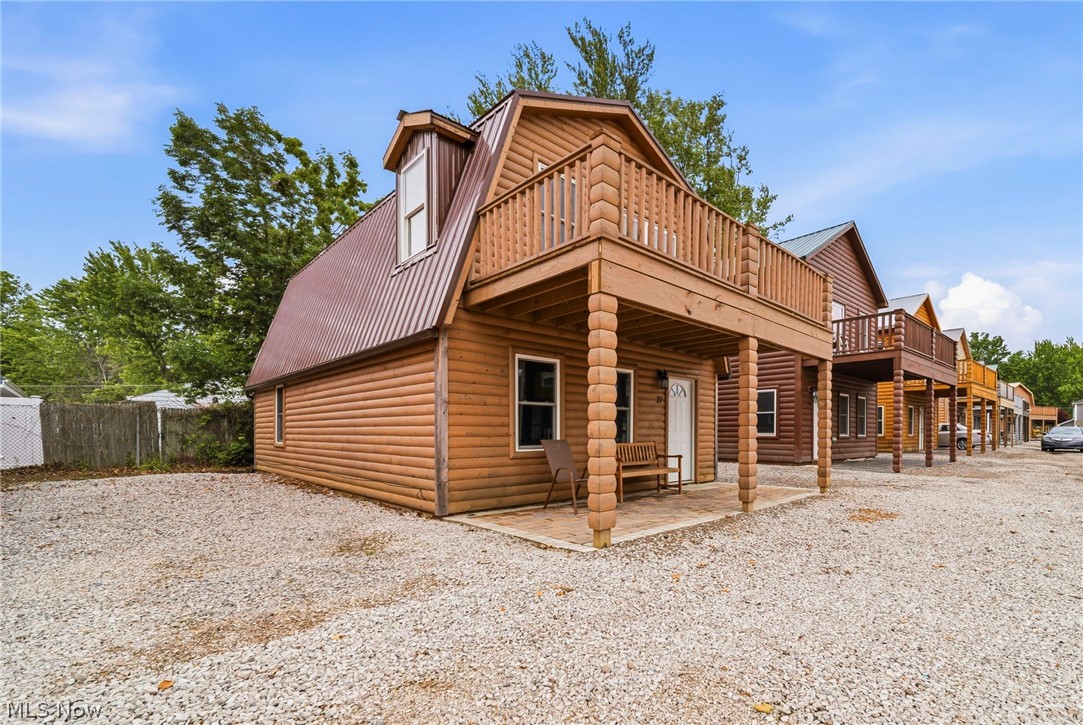 Cabins On The Lake - Residential