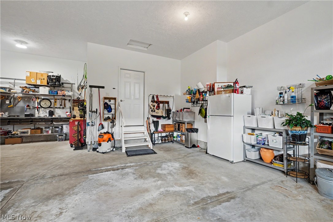 Clubside Manor Condo Ph Xlvi - Residential