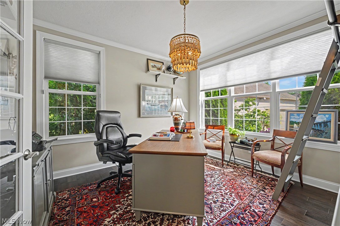 Clubside Manor Condo Ph Xlvi - Residential
