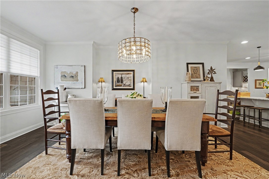 Clubside Manor Condo Ph Xlvi - Residential