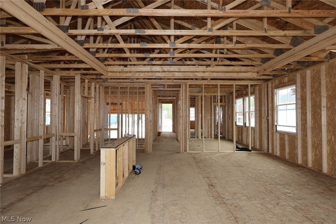 Four Seasons at Sandstone - Residential