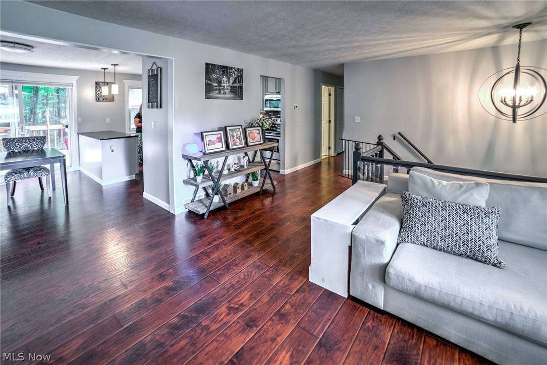 Ledge - Residential
