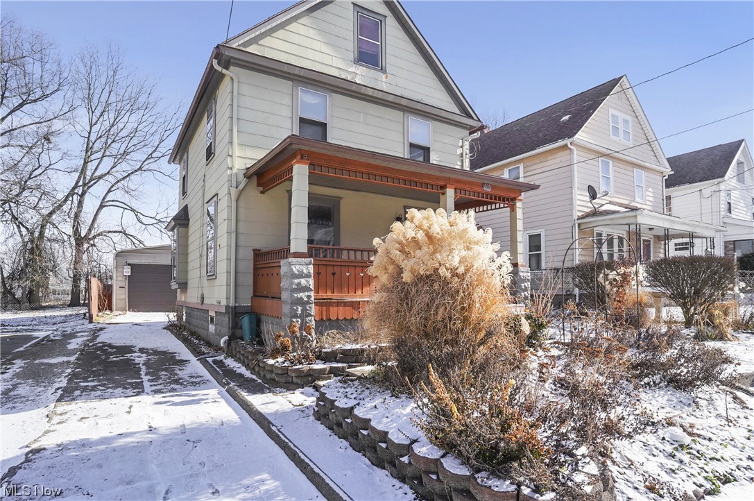 Voris - Residential