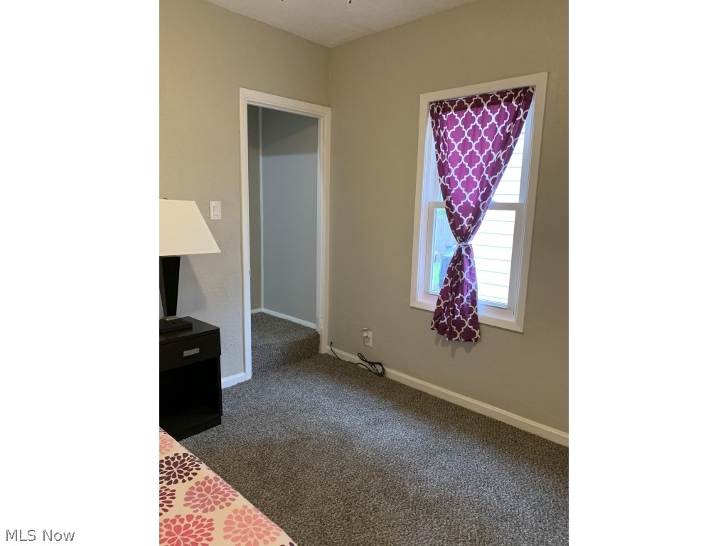 Valley Road Homes - Residential