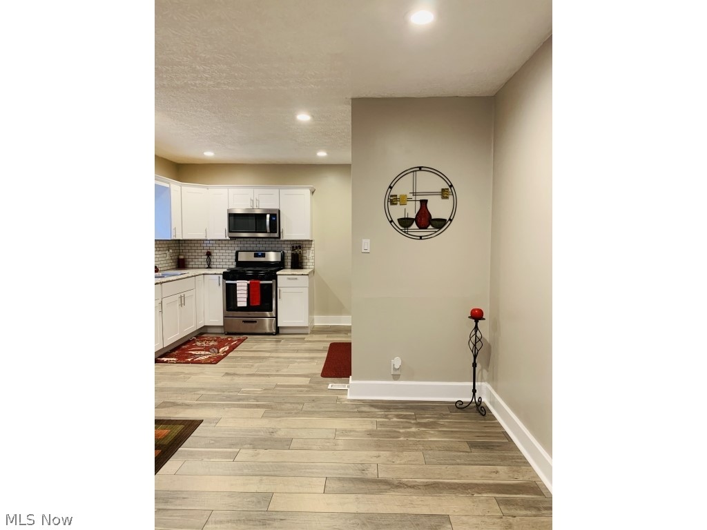 Valley Road Homes - Residential