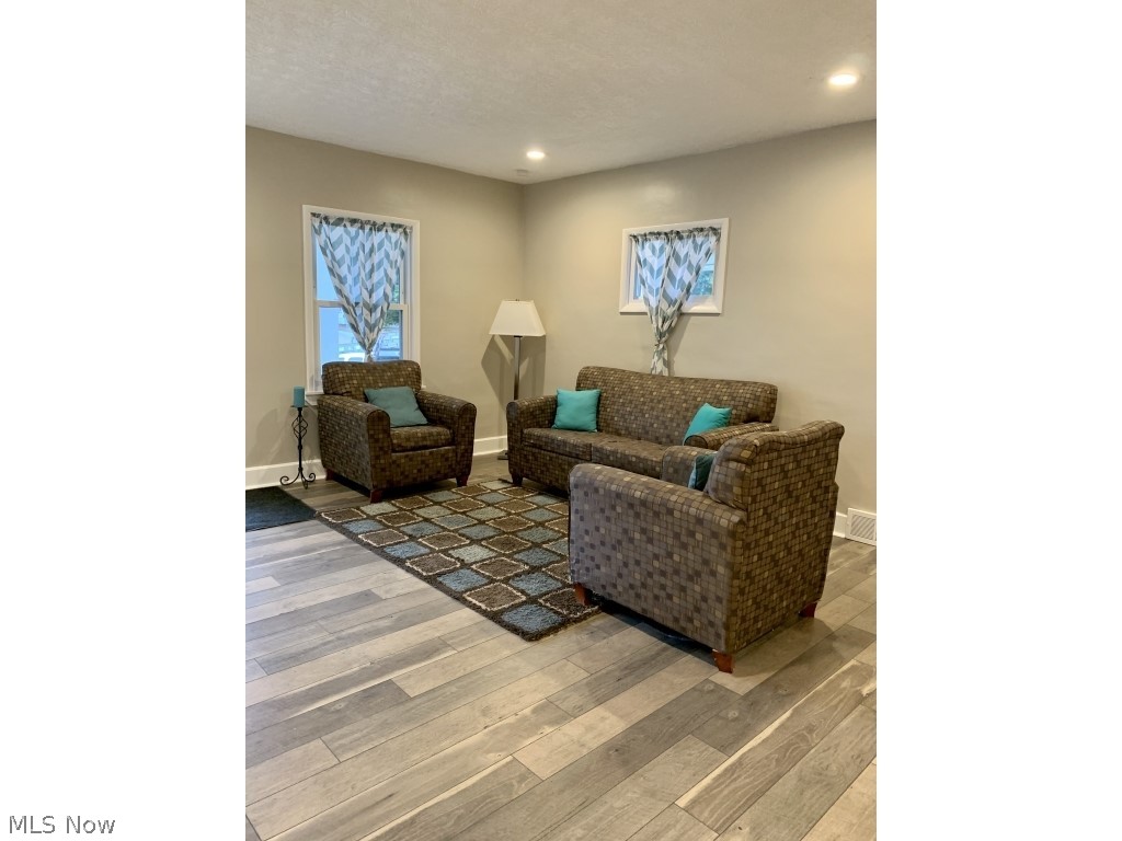 Valley Road Homes - Residential