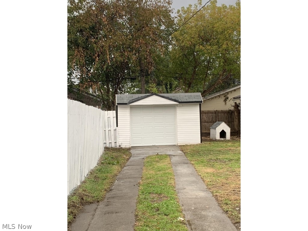 Valley Road Homes - Residential