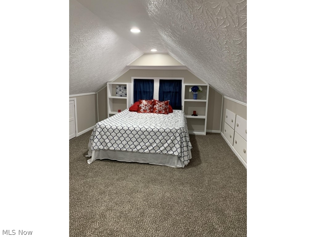 Valley Road Homes - Residential