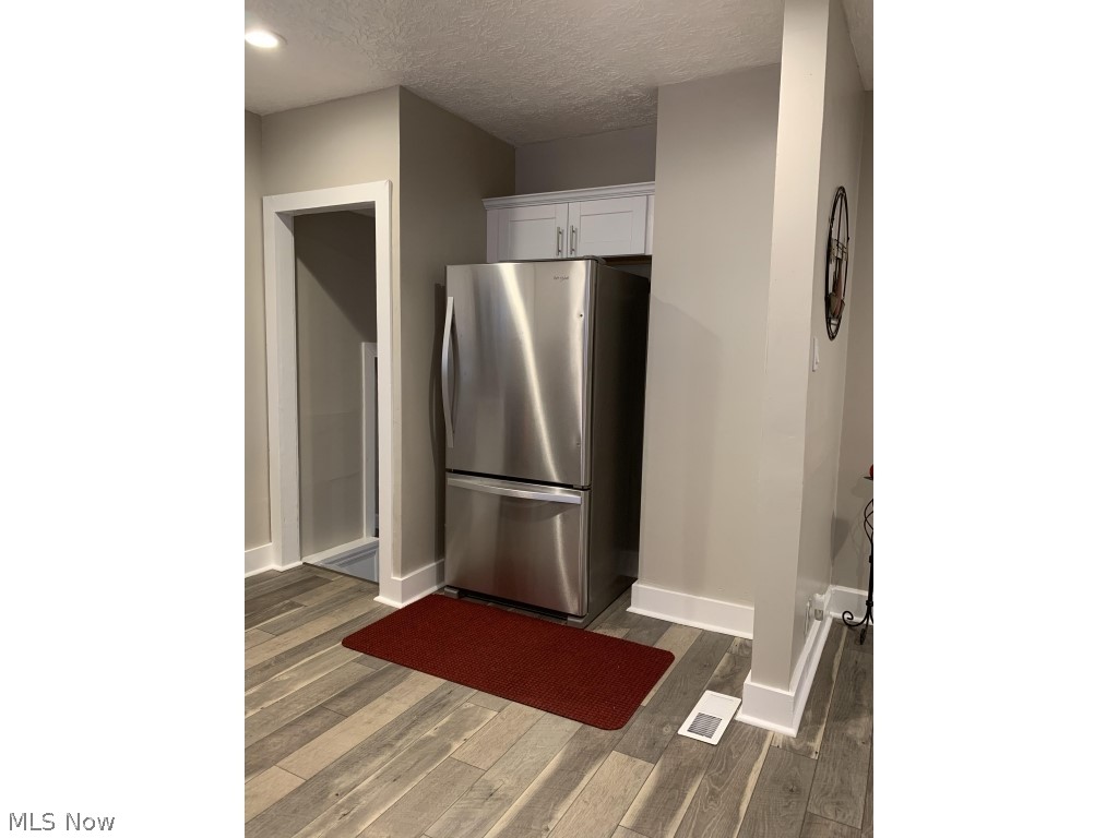 Valley Road Homes - Residential